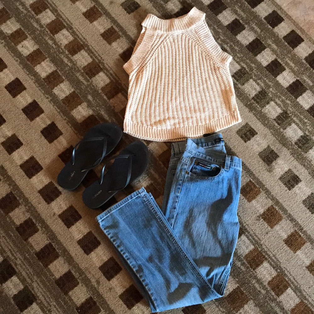 Wool crop top